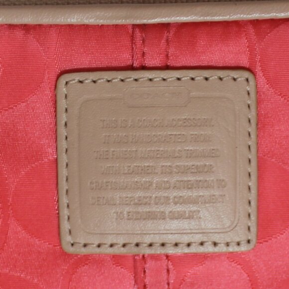 COACH Legacy Work iPad Tablet Case Holder Coral/ Pink Ruby F65858 10.25" x 8.25" - Picture 4 of 4